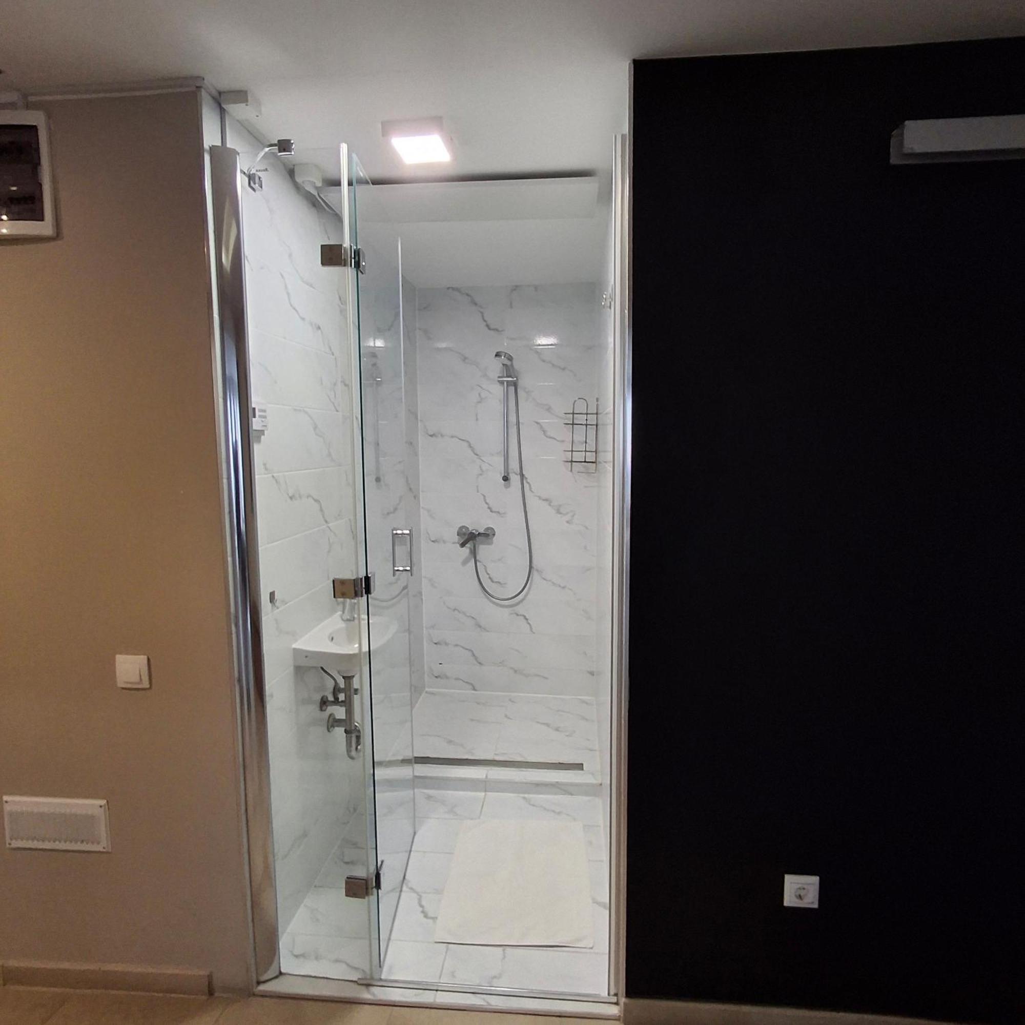 Unicorniselit Apartmanok Eğri Dış mekan fotoğraf